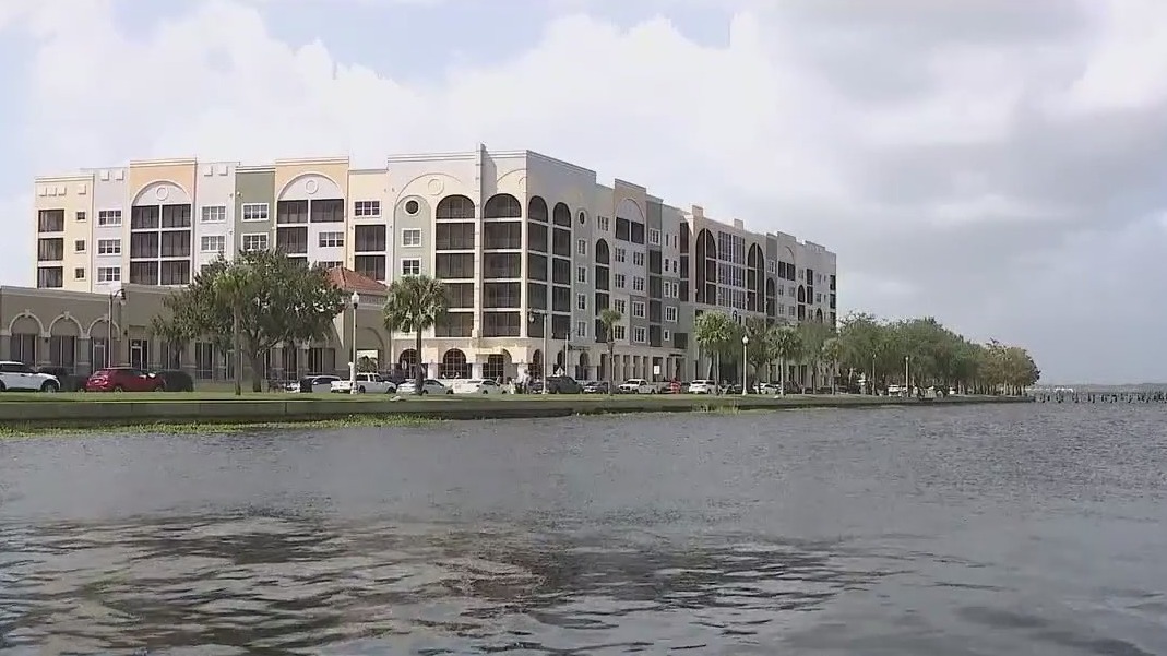 Sanford considering moratorium on new apartments